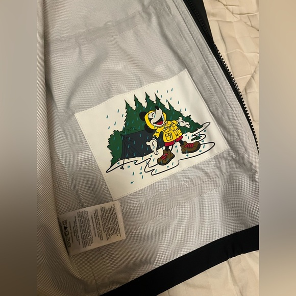Columbia Disney Mens Windbreaker Jacket - Picture 6 of 9
